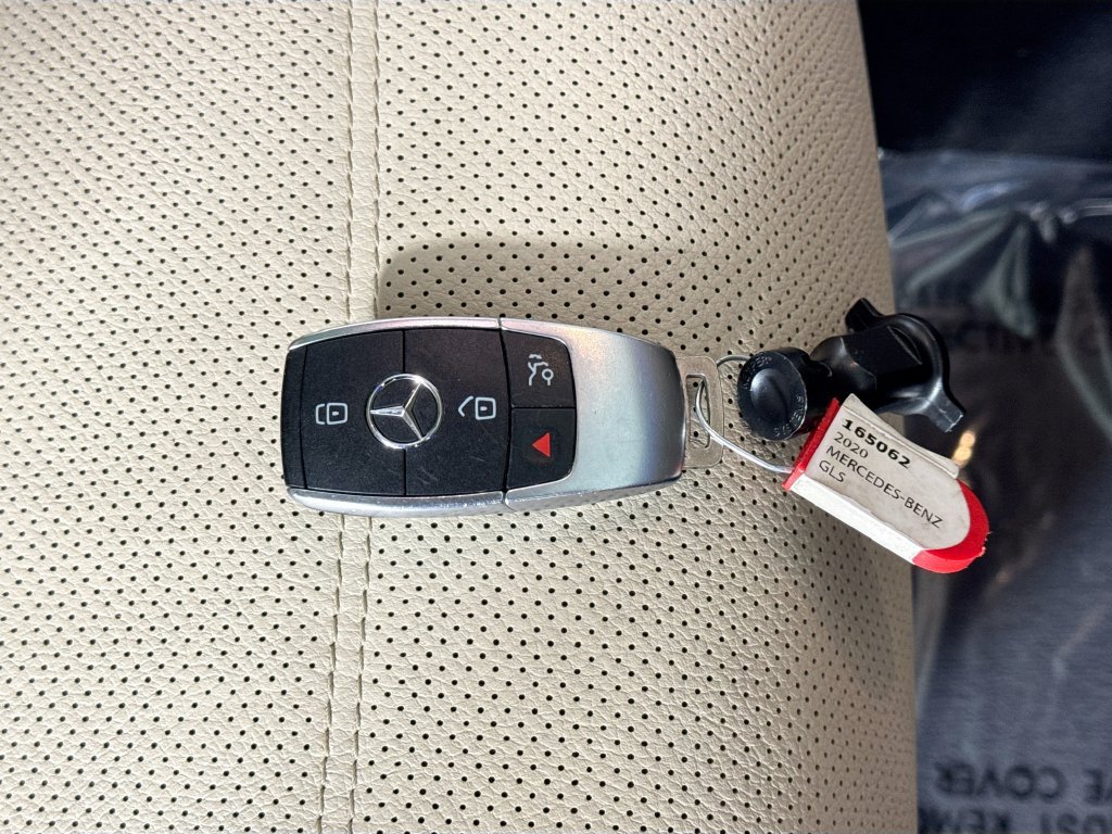 Used 2020 Mercedes-Benz GLS 580 4MATIC image 44