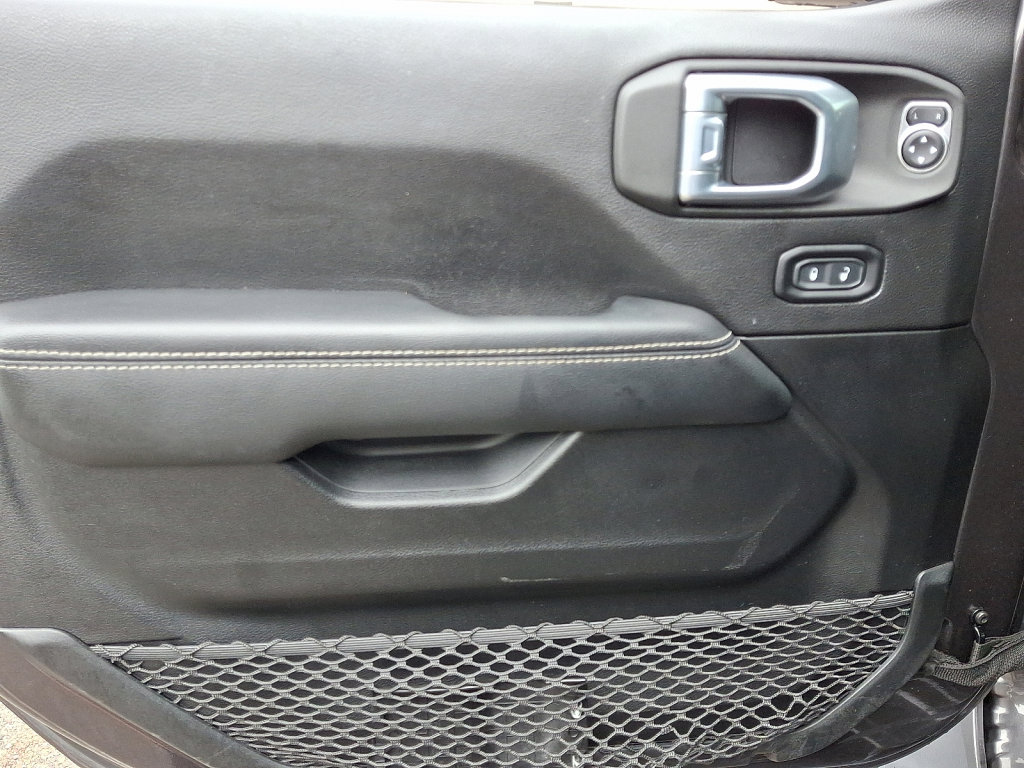 Used 2021 Jeep Wrangler Unlimited Sahara w/ Cold Weather Group image 23