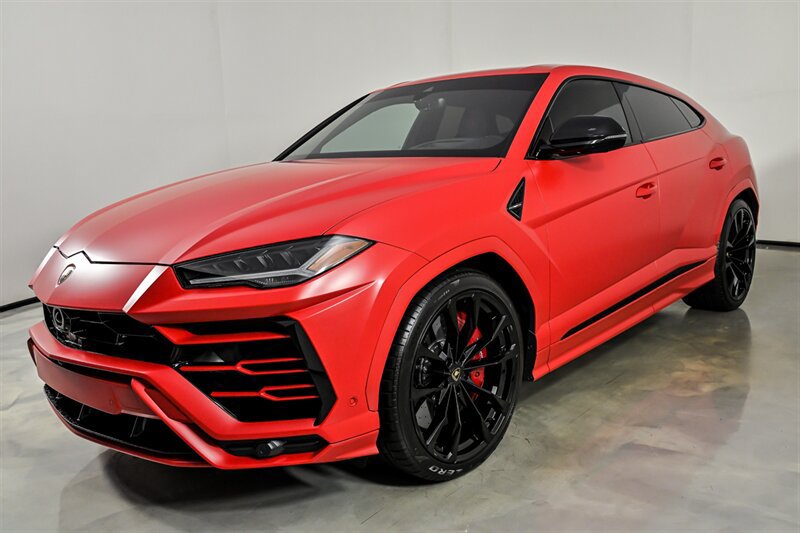 Used 2021 Lamborghini Urus AWD/4WD image 6