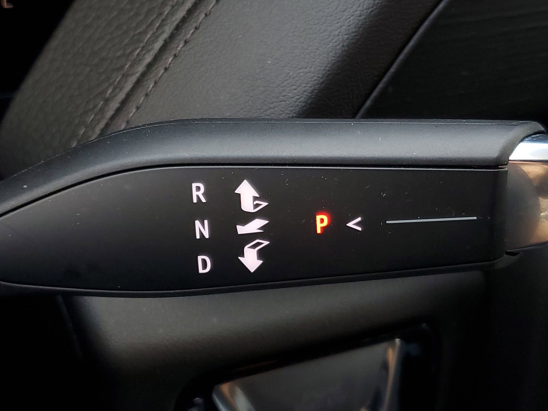 Used 2025 GMC Yukon XL Denali image 31