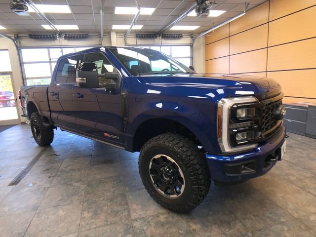 New 2026 Ford F350 Lariat
