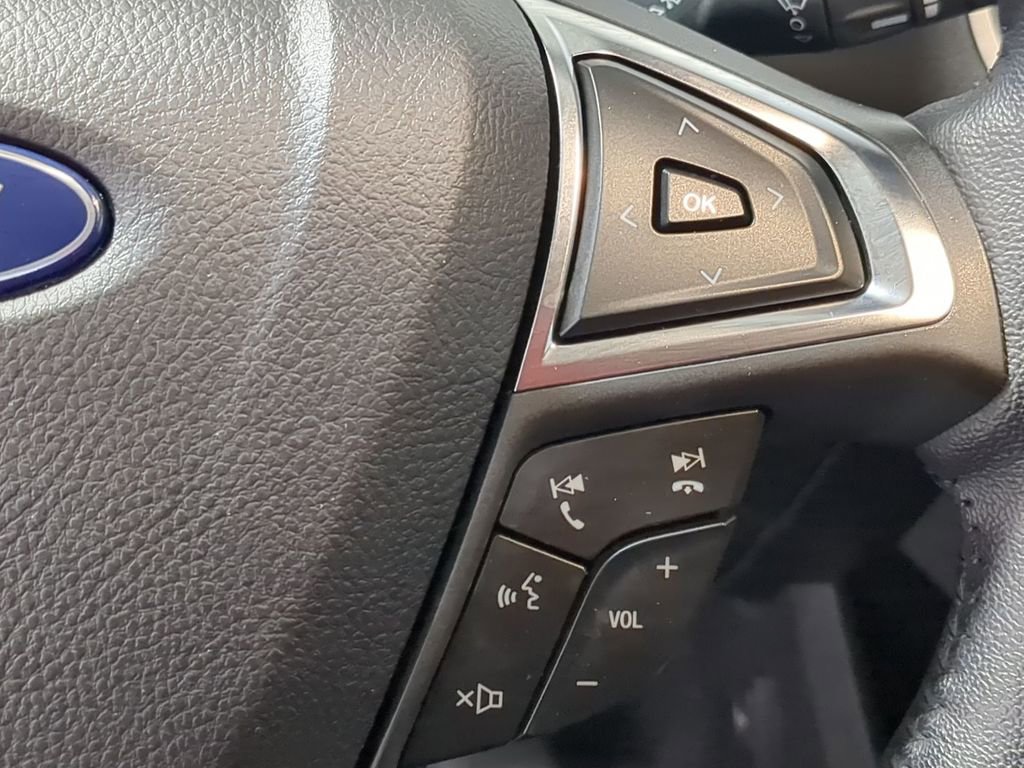 Used 2024 Ford Edge SEL w/ Convenience Package image 37