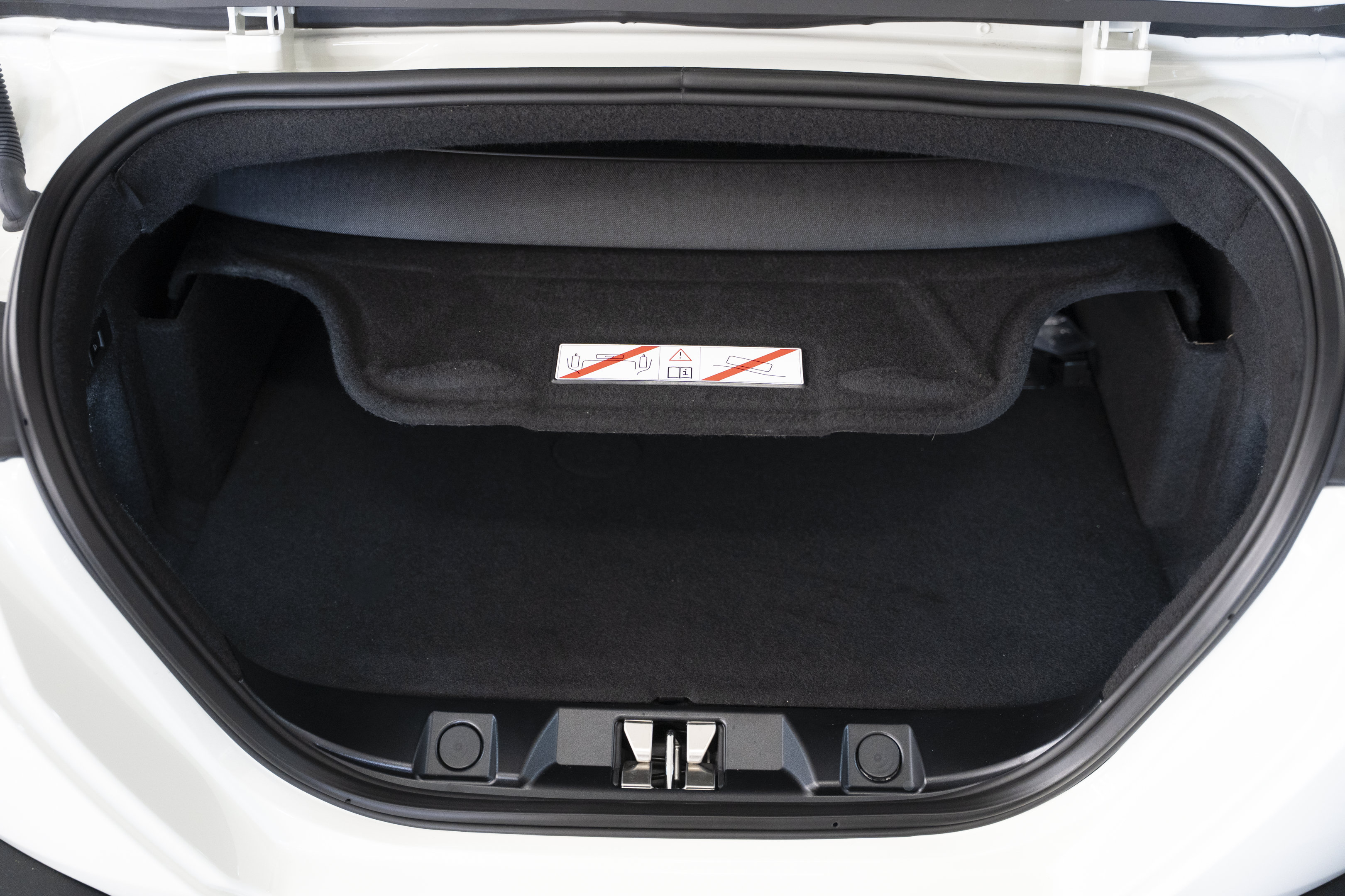 Used 2026 Ferrari Roma Spider RWD image 51