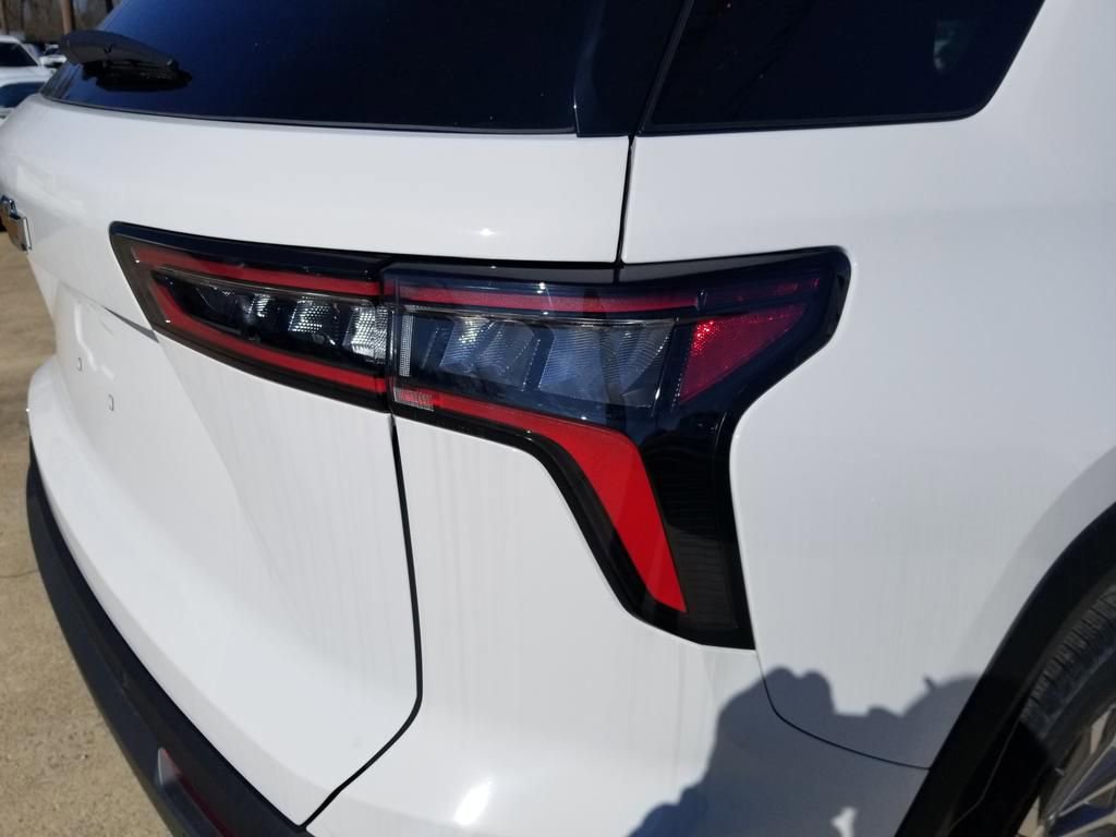 New 2026 Chevrolet Equinox LT w/ Safety and Technology Package FWD image 20