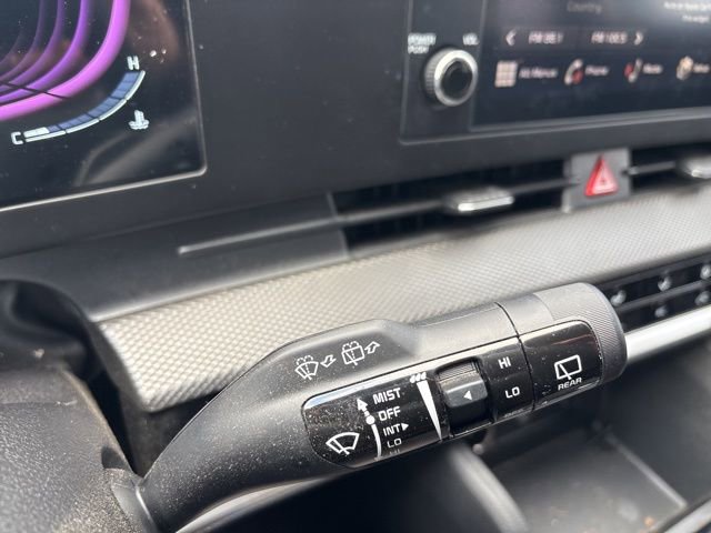 Certified 2025 Kia Sportage LX image 18