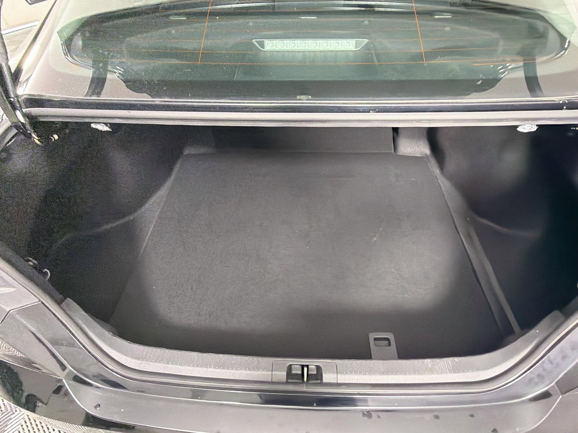 Used 2025 Toyota Camry LE FWD image 28