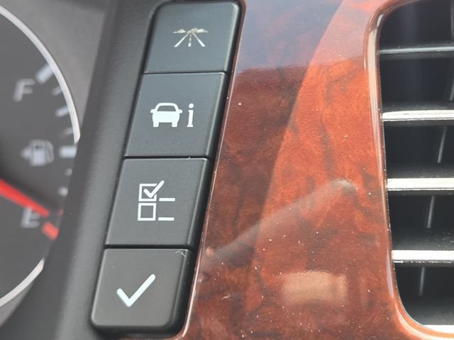 Used 2009 Chevrolet Impala LT FWD image 27