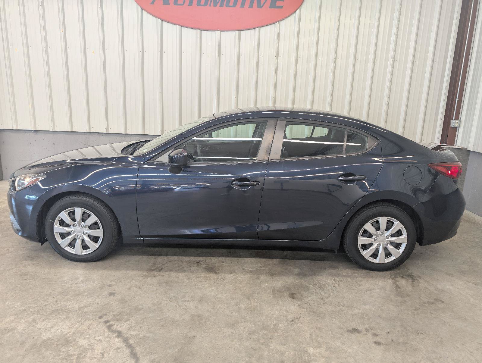 Used 2014 MAZDA MAZDA3 i Sport FWD image 17