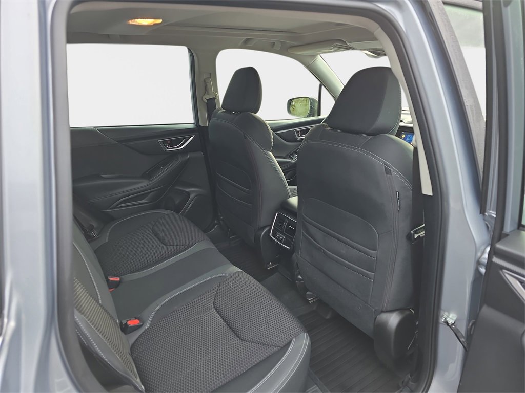 Used 2020 Subaru Forester Premium image 16