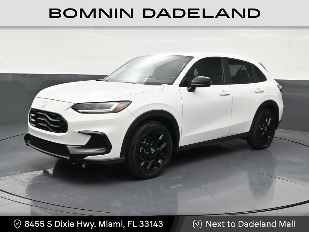 Used 2025 Honda HR-V Sport image 1