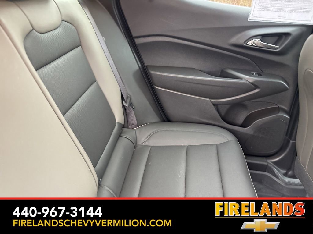 Certified 2025 Chevrolet Trax ACTIV w/ Sunroof Package image 38