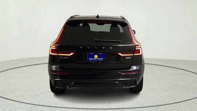 New 2026 Volvo XC60 B5 Plus w/ Protection Package AWD/4WD image 6