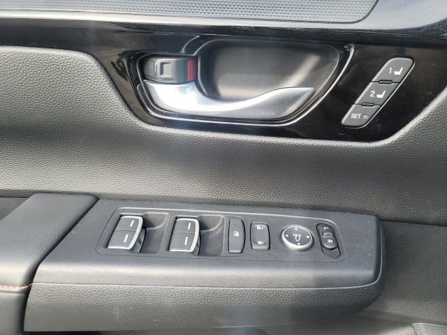 Used 2024 Honda CR-V Sport Touring image 15