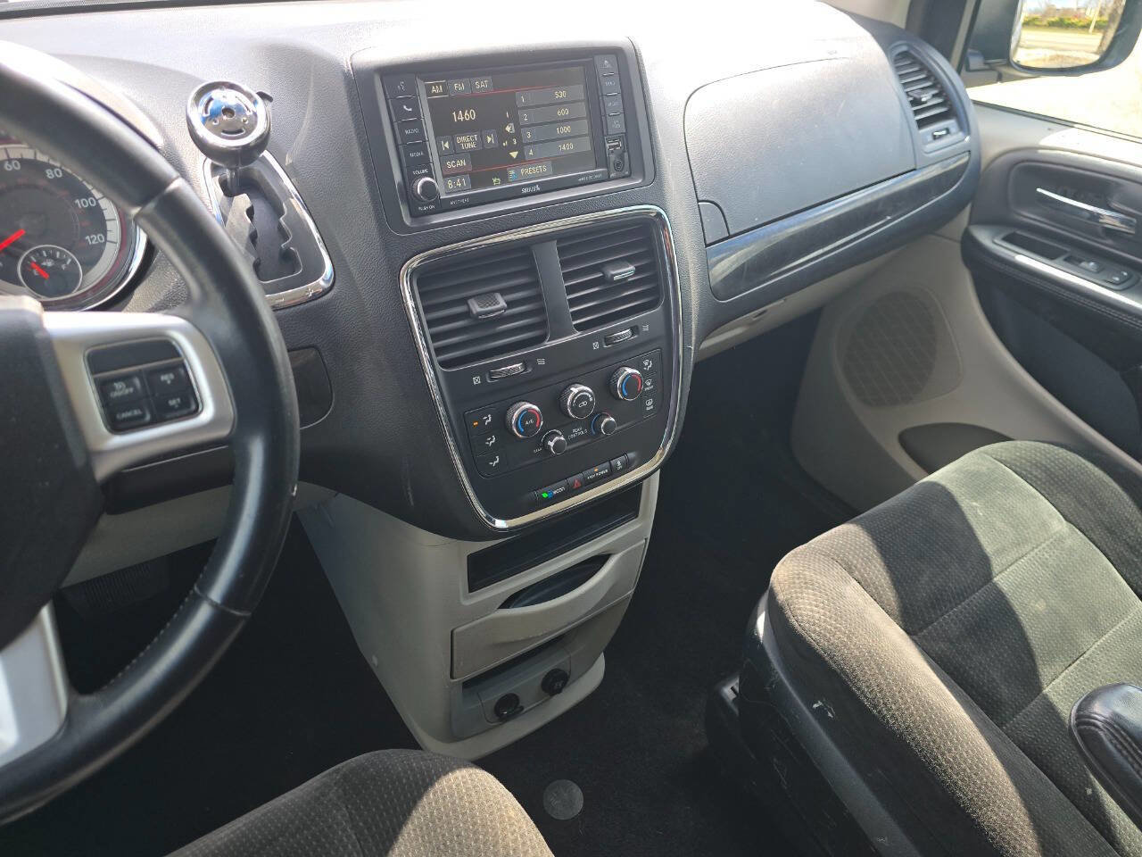 Used 2017 Dodge Grand Caravan SE w/ Power Window Group image 20