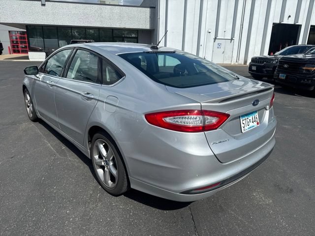 Used 2013 Ford Fusion SE FWD image 7