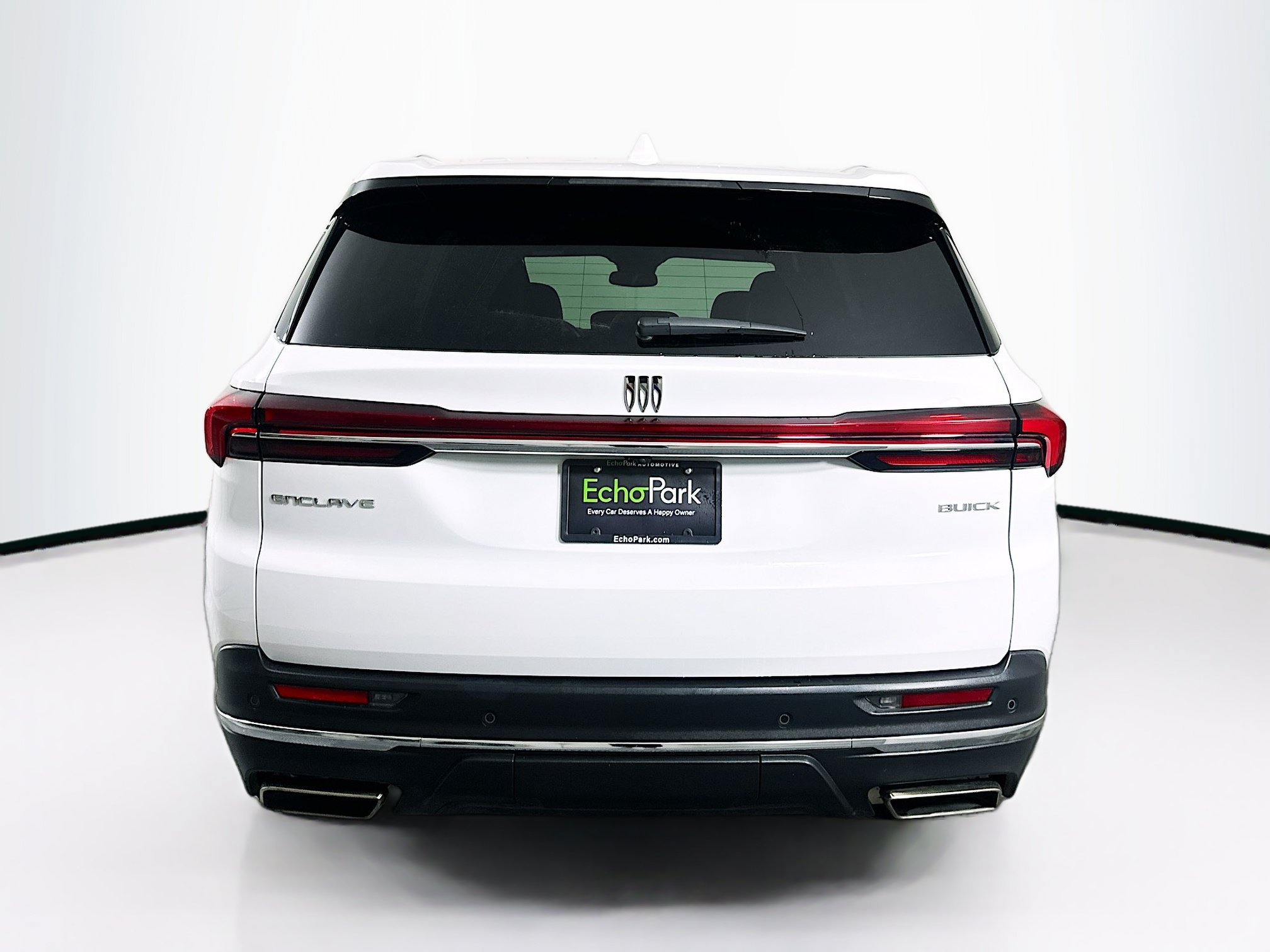 Used 2025 Buick Enclave Preferred FWD image 7