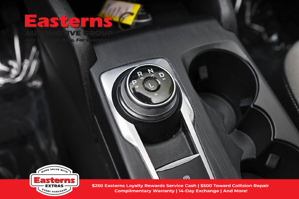 Used 2022 Ford Escape SE w/ Convenience Package FWD image 14