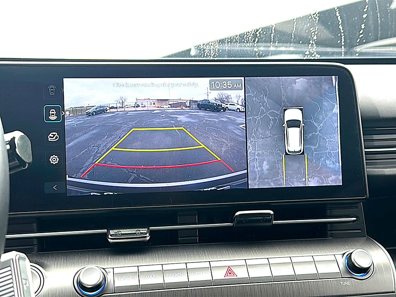 Used 2024 Hyundai Kona Limited image 33