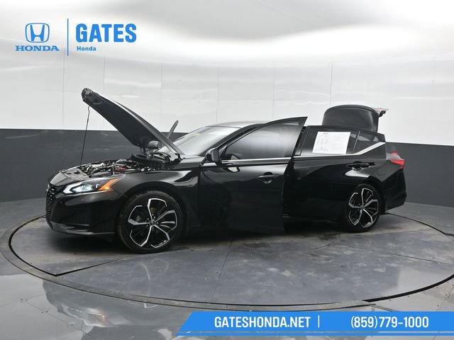 Used 2024 Nissan Altima 2.5 SR w/ SR Premium Package image 56