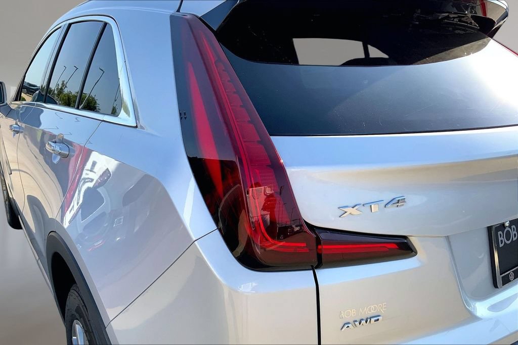 Used 2020 Cadillac XT4 Premium Luxury w/ Driver Awareness Package AWD/4WD image 29