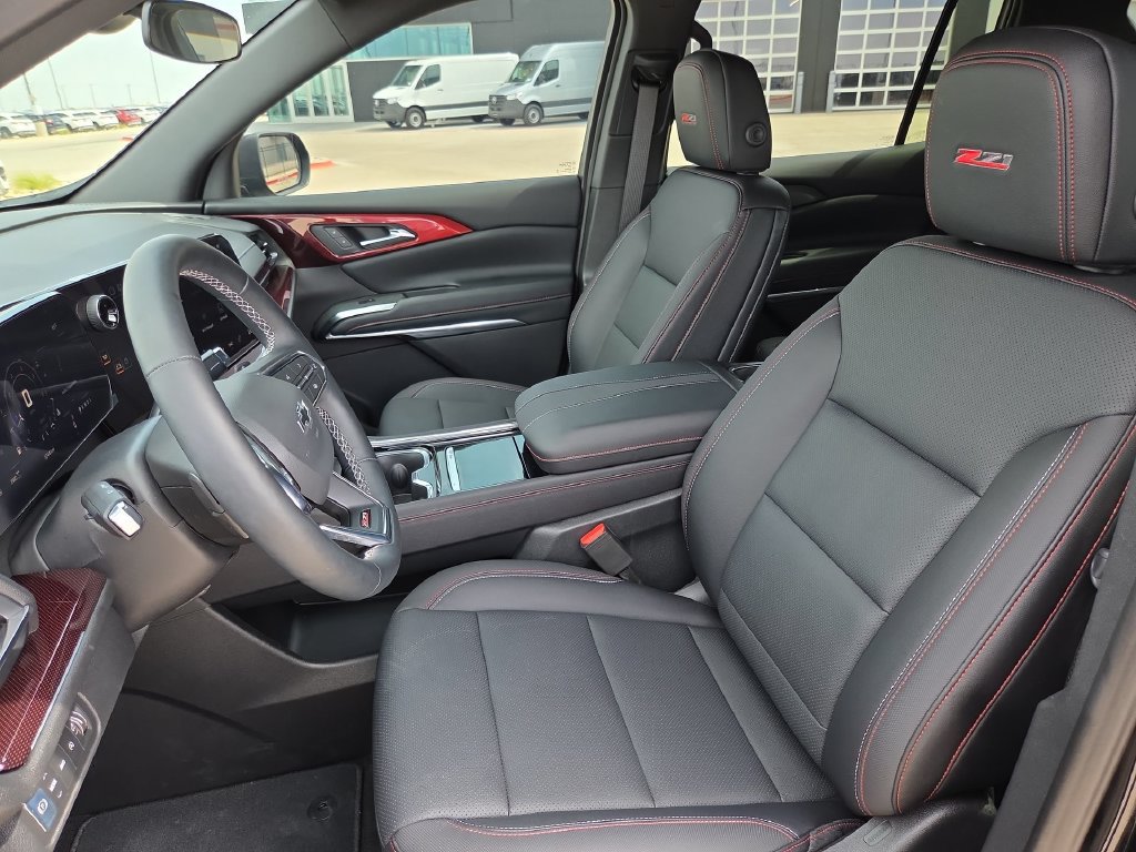 Used 2026 Chevrolet Traverse Z71 AWD/4WD image 16