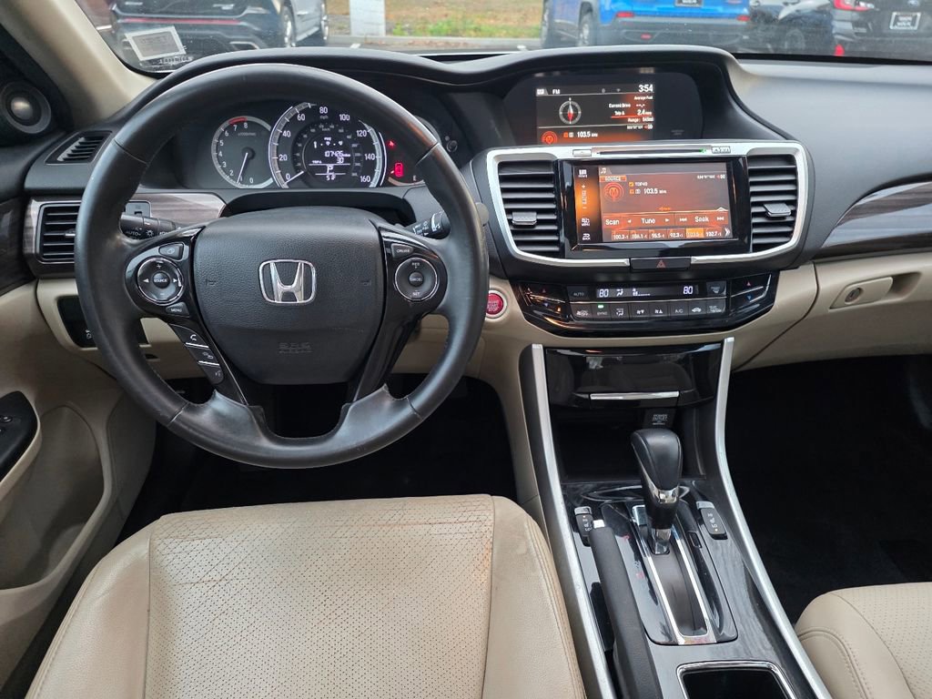 Used 2016 Honda Accord EX-L image 10
