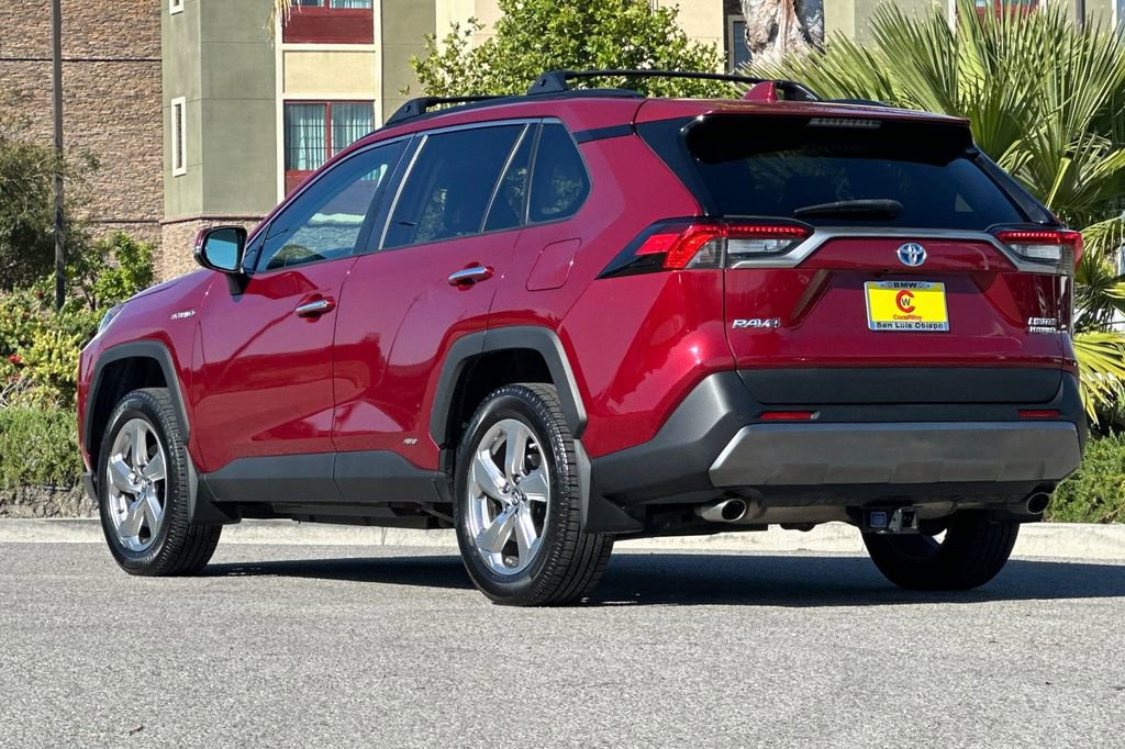 Used 2019 Toyota RAV4 Limited AWD/4WD image 5