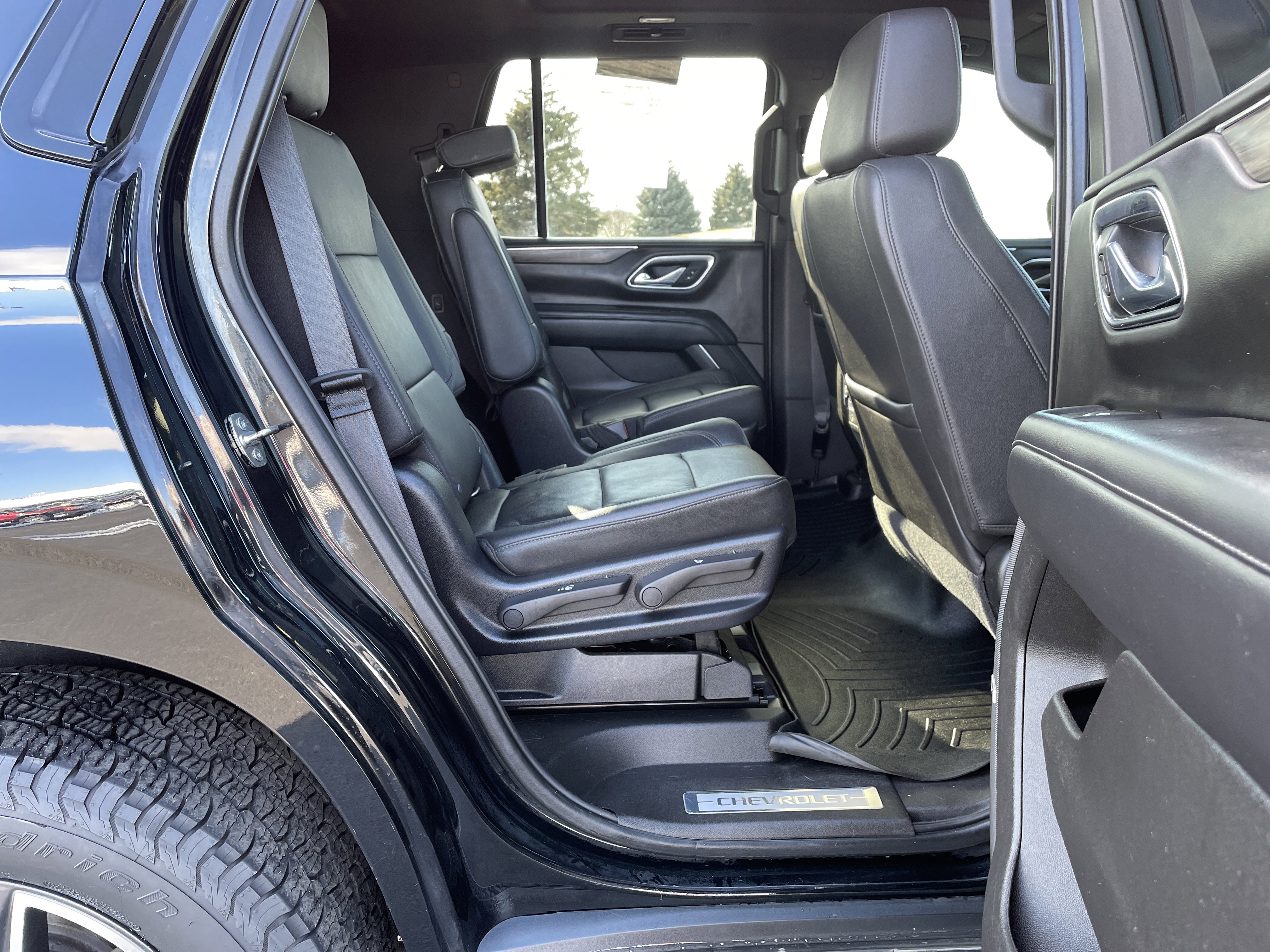 Used 2021 Chevrolet Tahoe Z71 w/ Luxury Package image 25