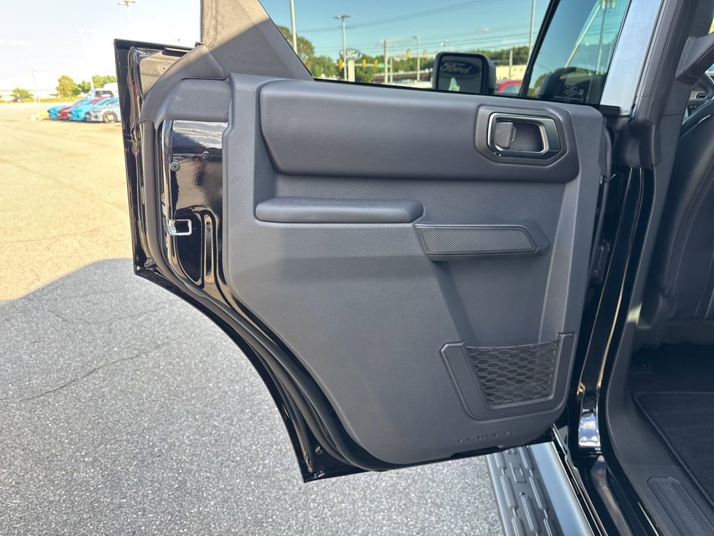 New 2025 Ford Bronco Outer Banks image 15