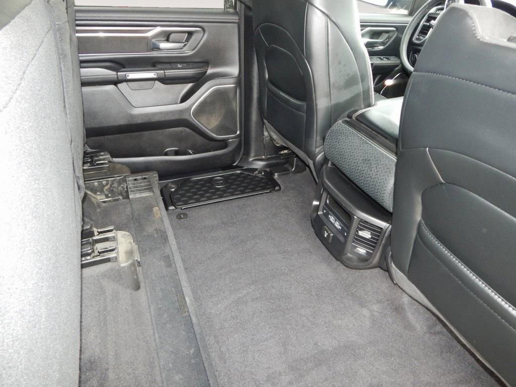 Used 2025 RAM 1500 Laramie AWD/4WD image 13