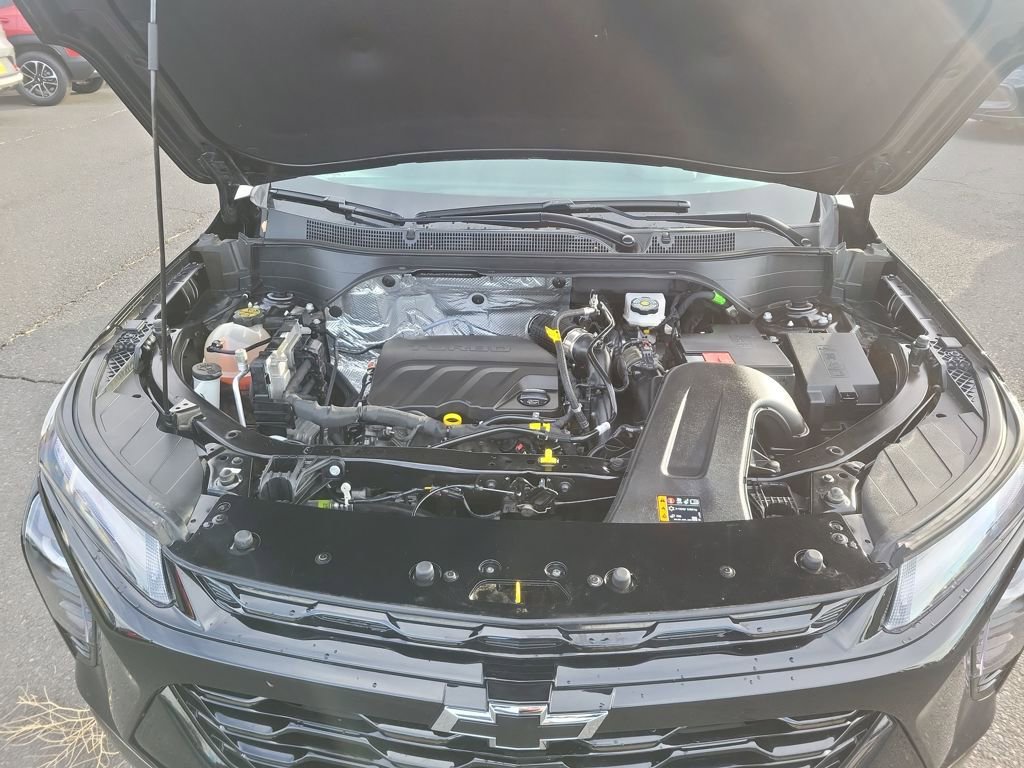 Used 2025 Chevrolet Trax ACTIV image 57