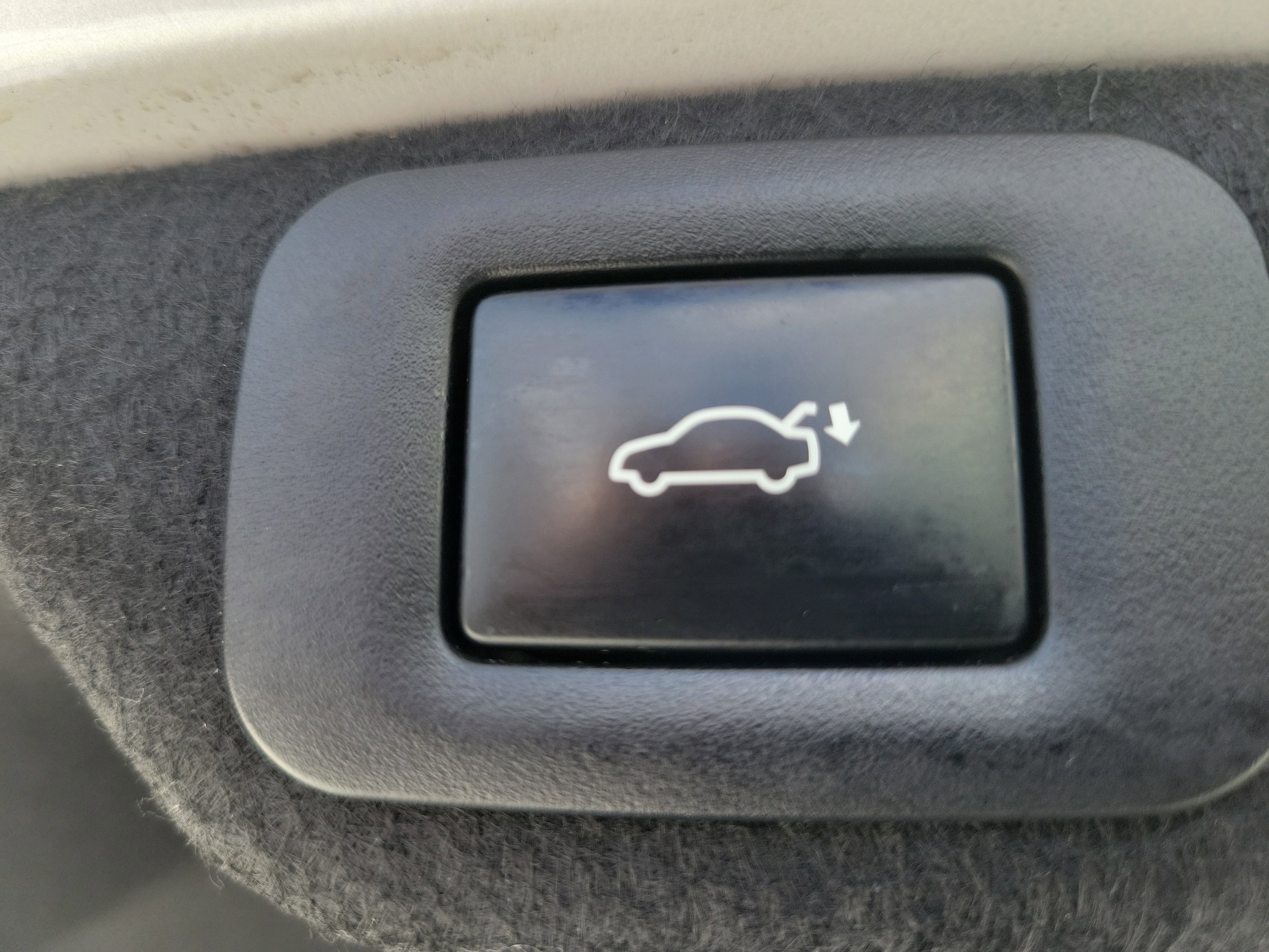 Used 2023 Lexus ES 350 w/ Premium Package image 12