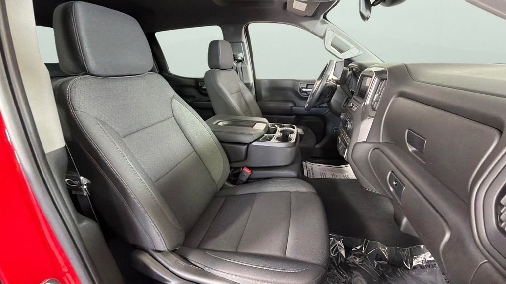 Used 2025 Chevrolet Silverado 1500 Custom RWD image 33