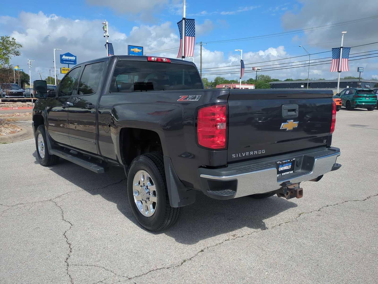 Used 2015 Chevrolet Silverado 2500 LT w/ LT Convenience Package image 6