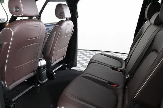 New 2025 Volkswagen ID. Buzz Pro S RWD image 34