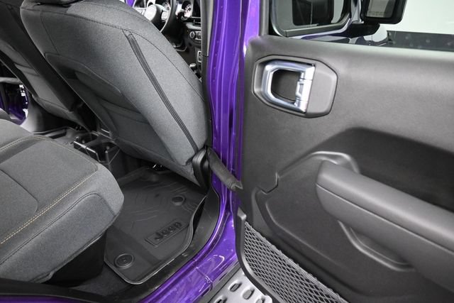New 2026 Jeep Gladiator Sport AWD/4WD image 13