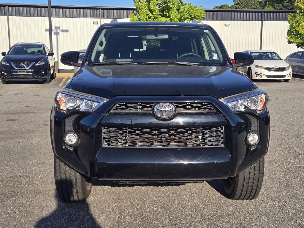 Used 2018 Toyota 4Runner SR5 image 2