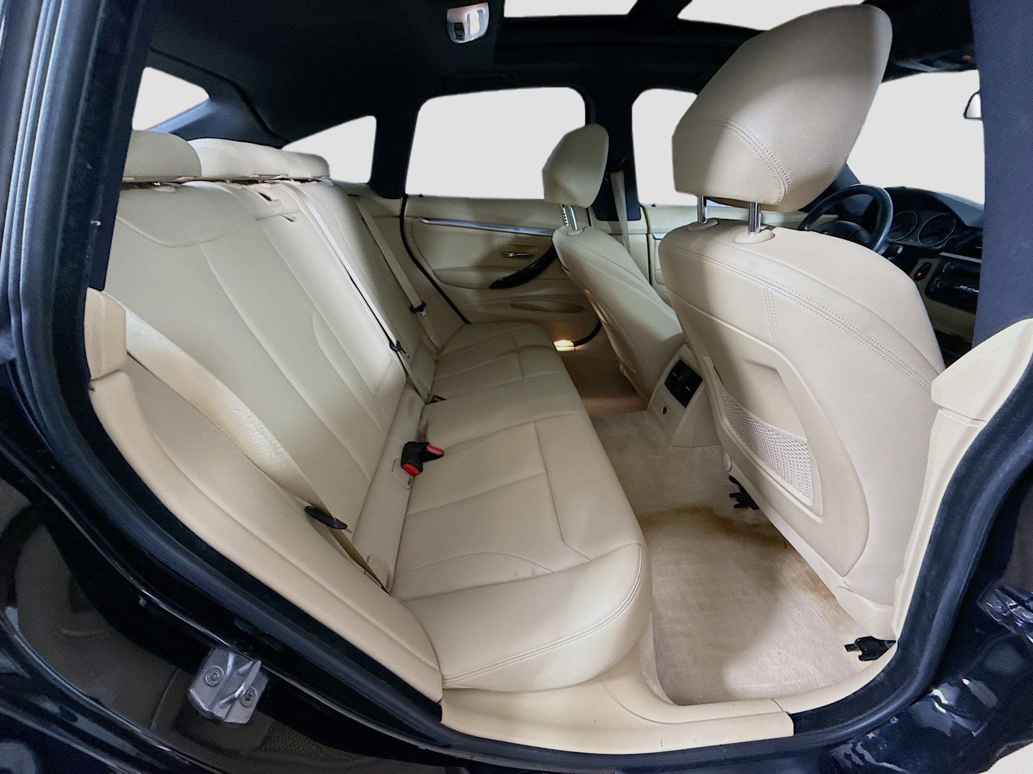 Used 2016 BMW 328i xDrive w/ Driver Assistance Package image 27