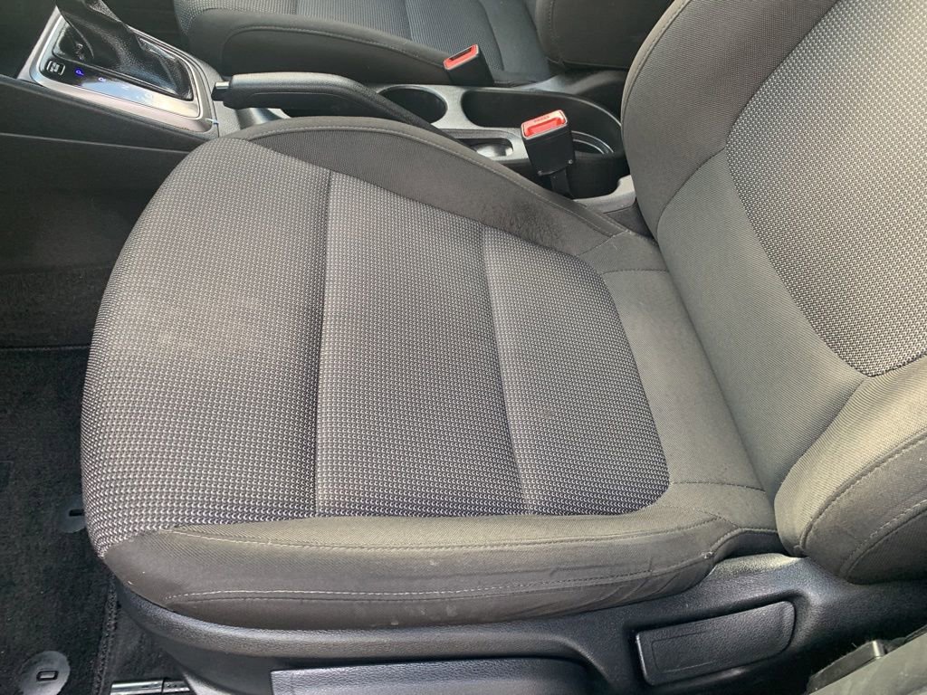 Used 2021 Hyundai Accent SE image 11