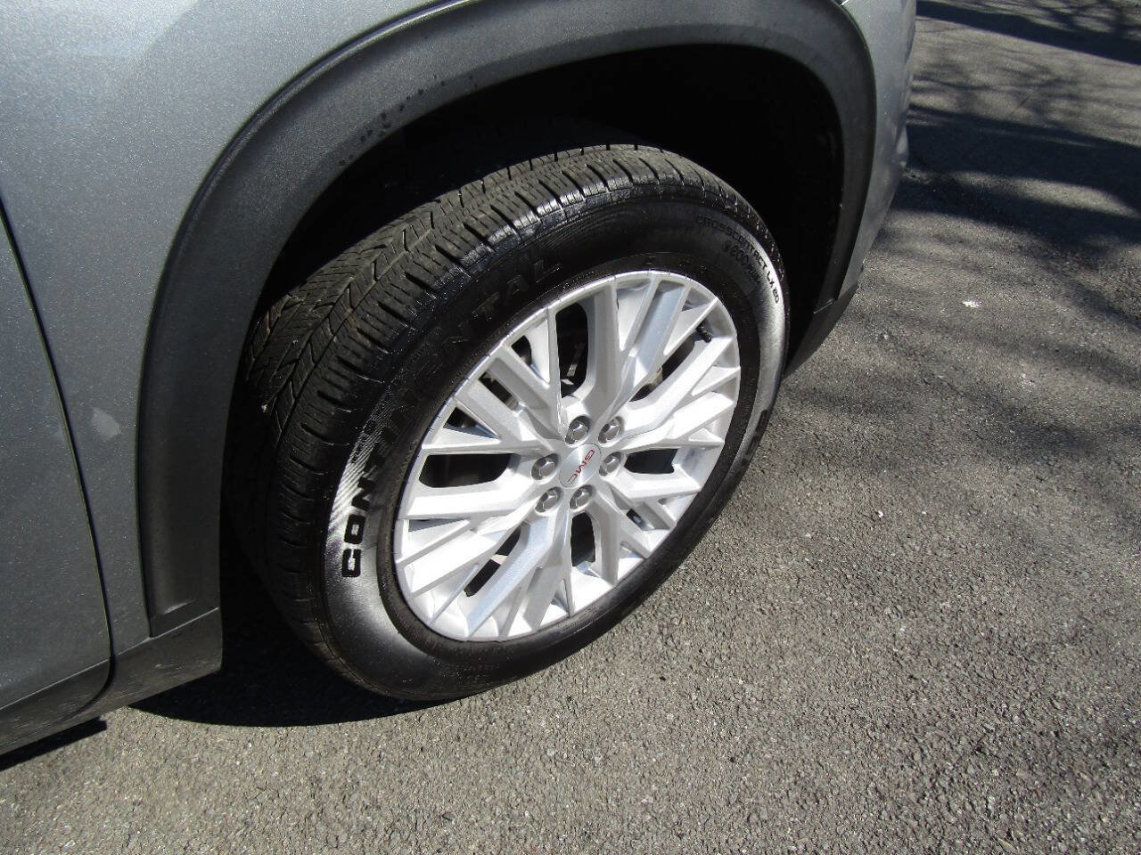 Used 2025 GMC Acadia Elevation w/ Elevation Premium Package AWD/4WD image 43