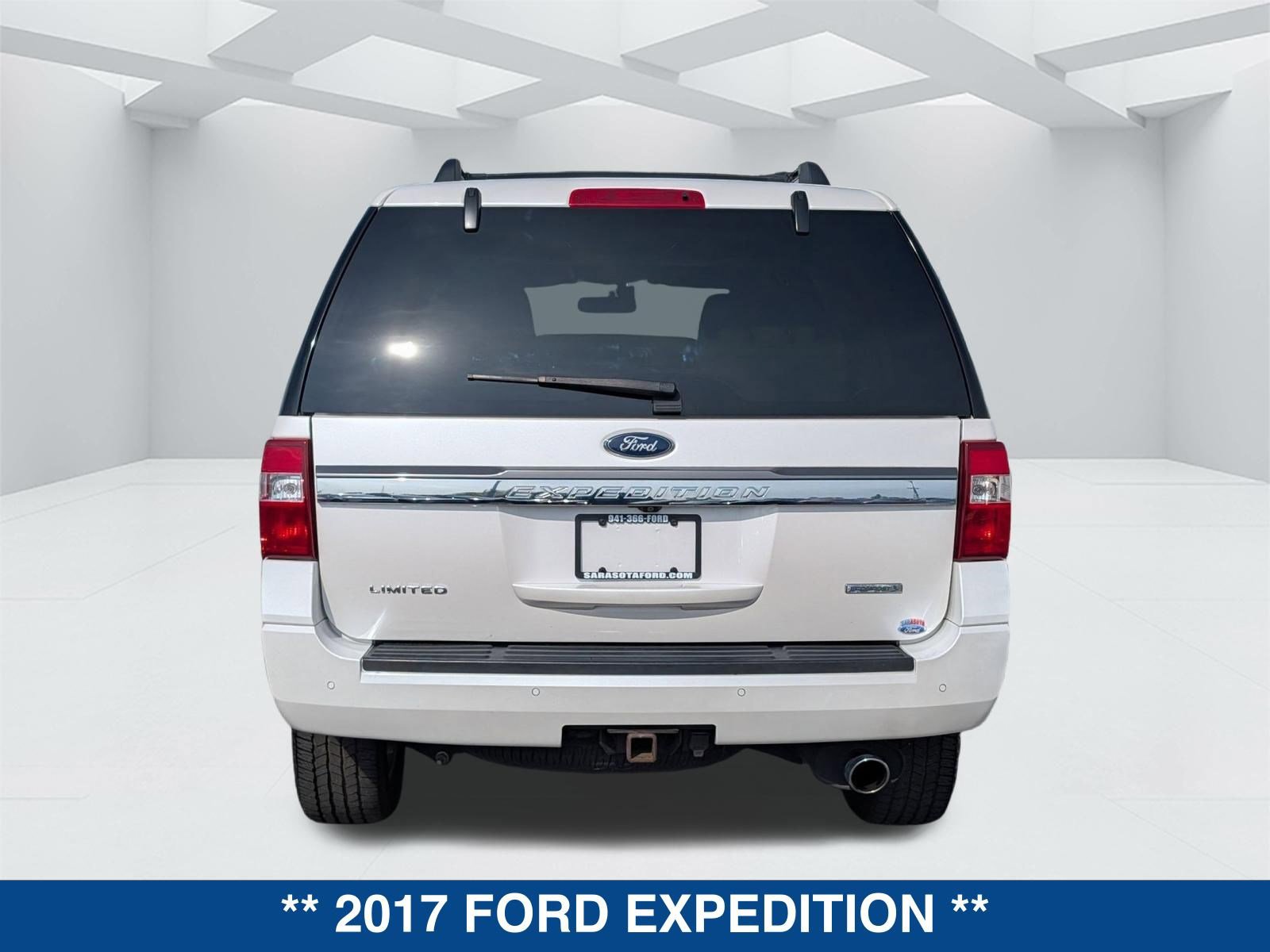 Used 2017 Ford Expedition Limited w/ Equipment Group 301A image 5