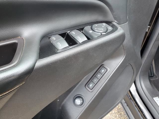 Used 2022 Chevrolet Equinox Premier image 13