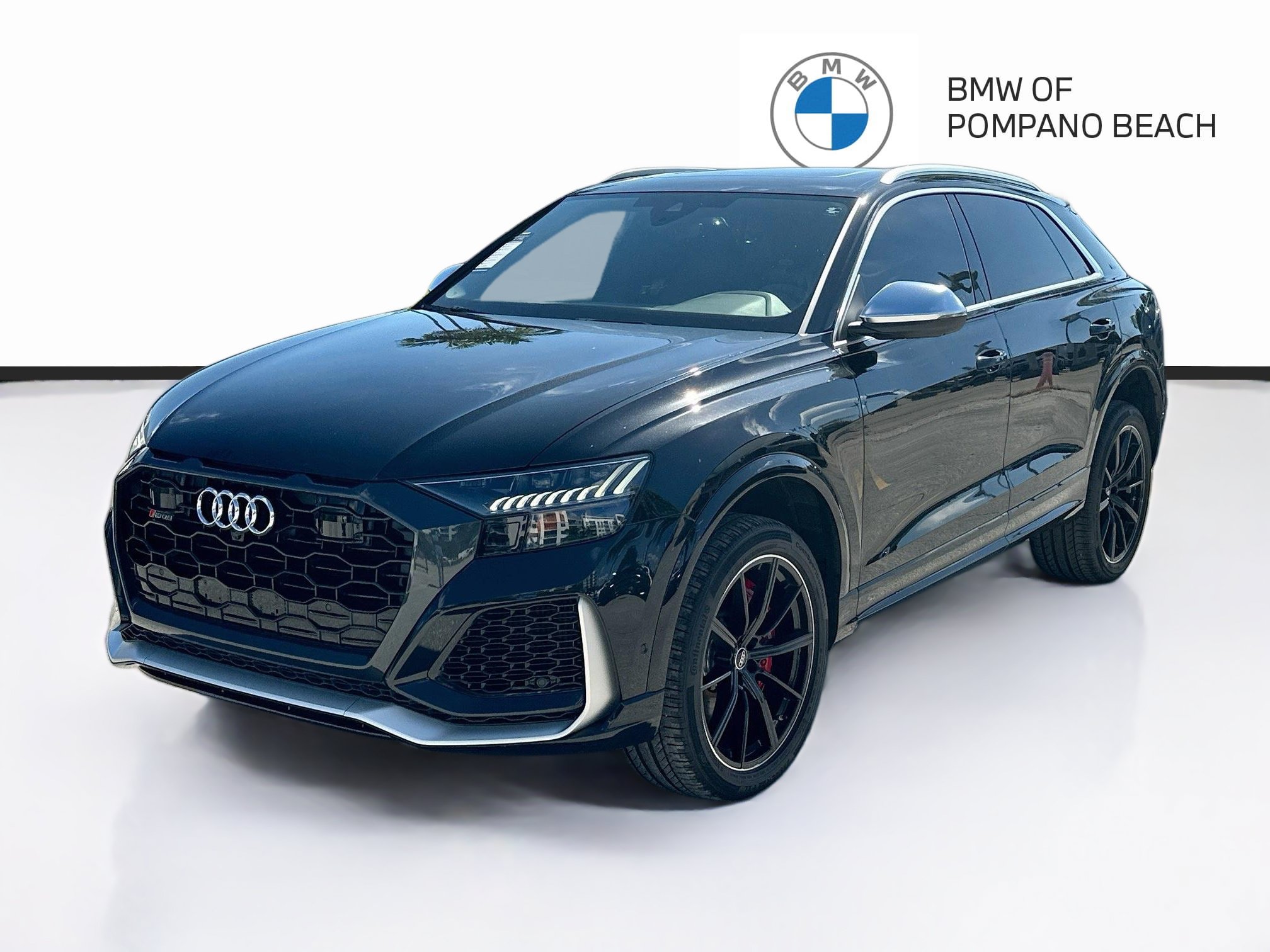 Used 2023 Audi RS Q8 AWD/4WD image 3