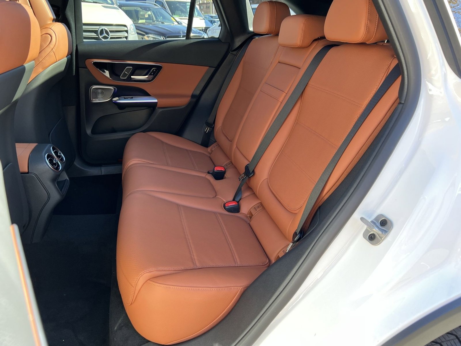 New 2026 Mercedes-Benz GLC 300 4MATIC image 23