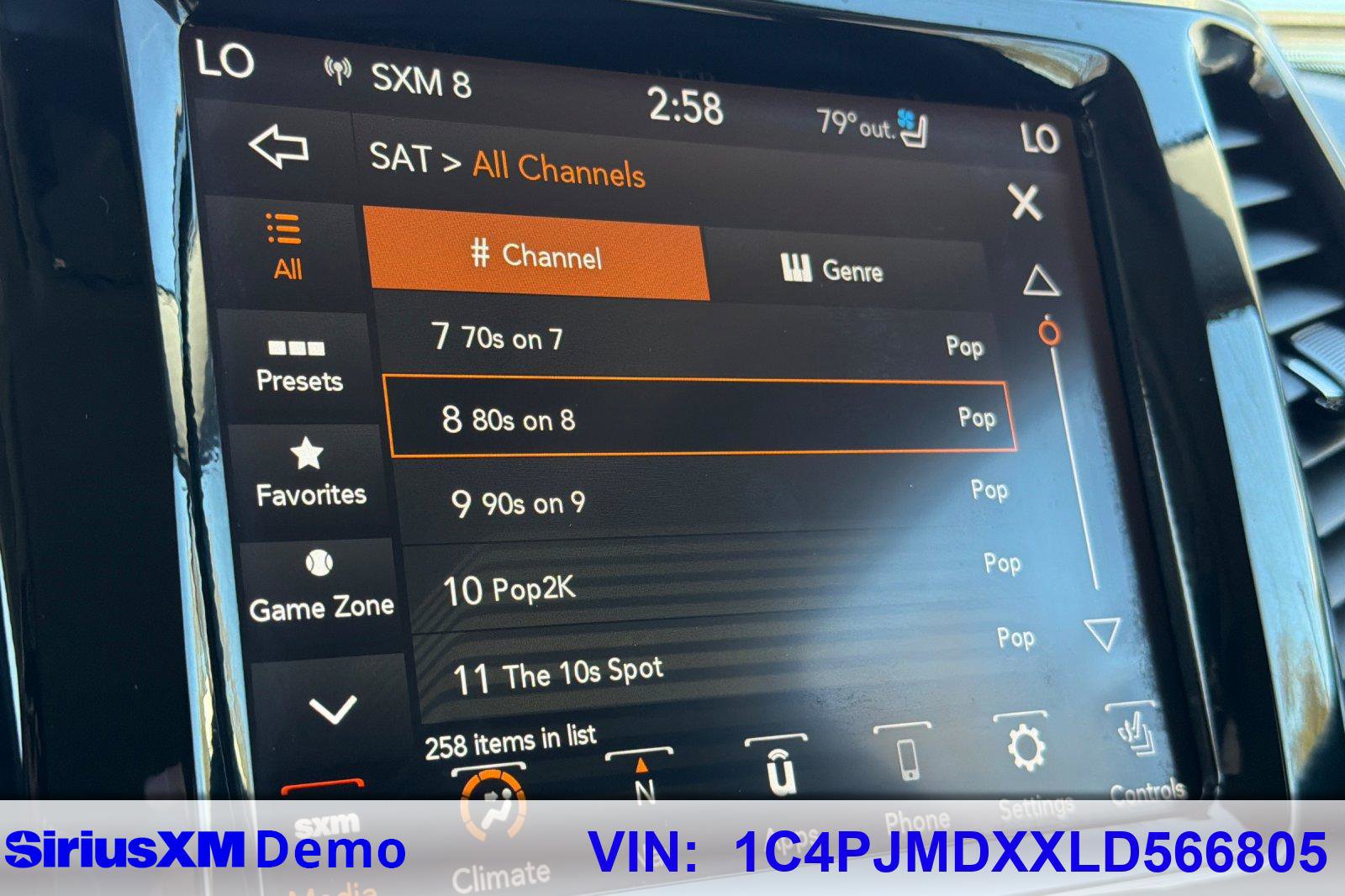 Used 2020 Jeep Cherokee Limited w/ Technology Group image 29