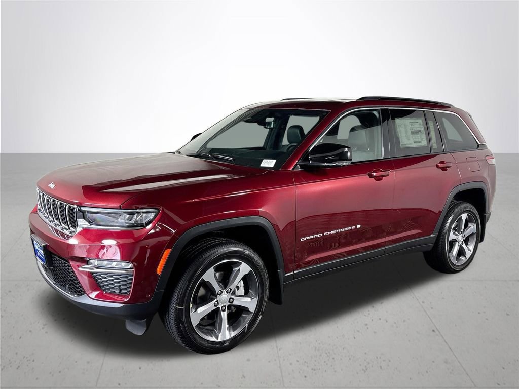 New 2025 Jeep Grand Cherokee Limited image 2