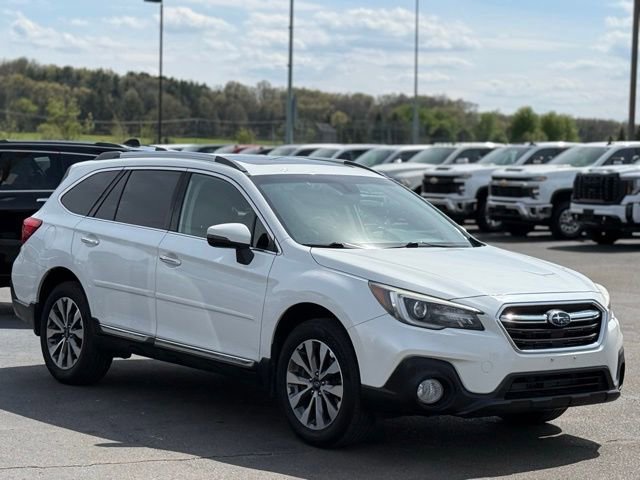 Used 2018 Subaru Outback 3.6R Touring AWD/4WD image 37