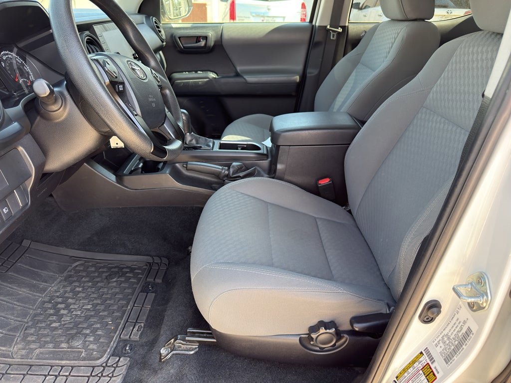 Used 2023 Toyota Tacoma SR w/ SR Convenience Package RWD image 11