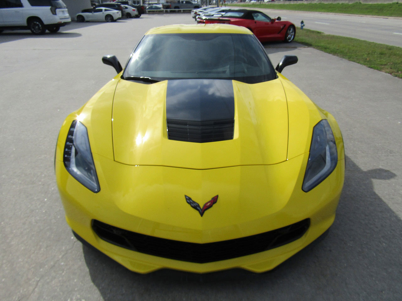 Used 2019 Chevrolet Corvette Grand Sport image 2