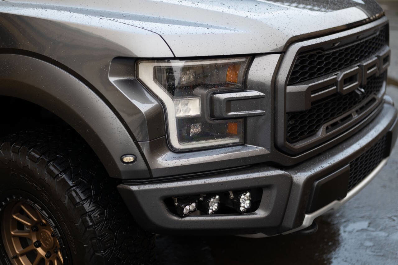 Used 2017 Ford F150 Raptor w/ Equipment Group 802A Luxury image 23